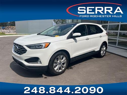 2022 Ford Edge Titanium