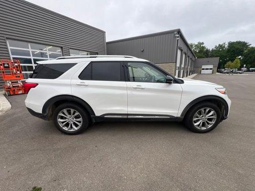 Star White Metallic Tri-Coat 2023 Ford Explorer Limited