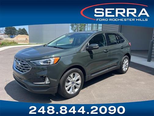 2022 Ford Edge Titanium