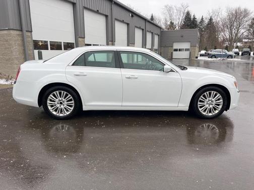 2014 Chrysler 300 S