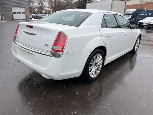 2014 Chrysler 300 S