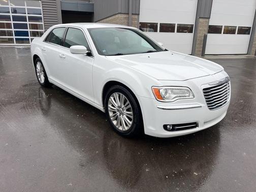 2014 Chrysler 300 S