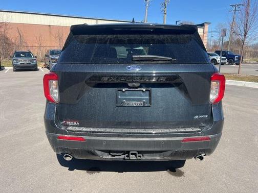 2024 Ford Explorer ST-Line