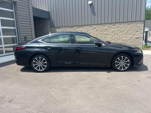 2019 Lexus ES 350 Base