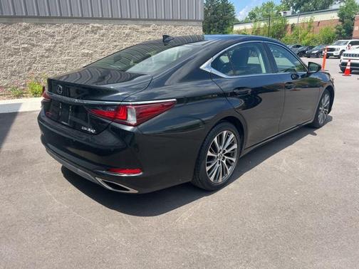 2019 Lexus ES 350 Base