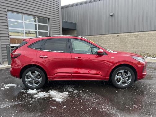2023 Ford Escape ST-Line Select