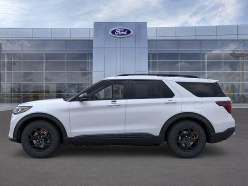 SPACE WHITE METALLIC 2026 Ford Explorer Tremor