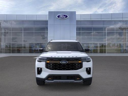 SPACE WHITE METALLIC 2026 Ford Explorer Tremor