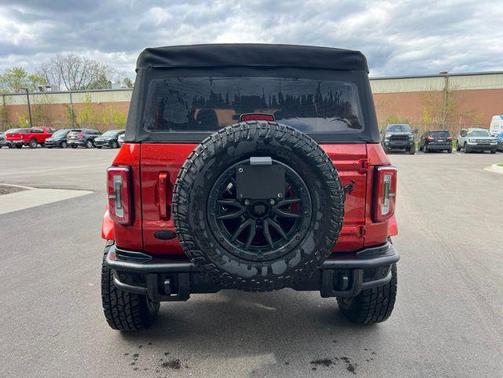 HOT PEPPER RED MET TINT CC 2022 Ford Bronco Outer Banks