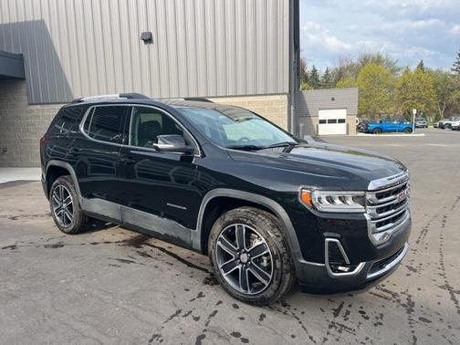 2023 GMC Acadia AWD SLT