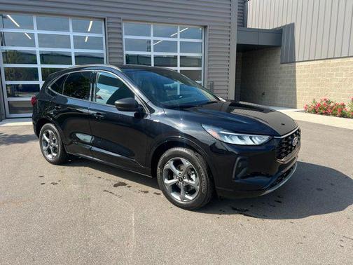 Agate Black Metallic 2024 Ford Escape ST-Line