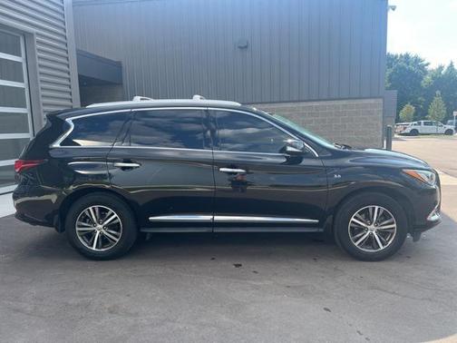 2018 INFINITI QX60 Base