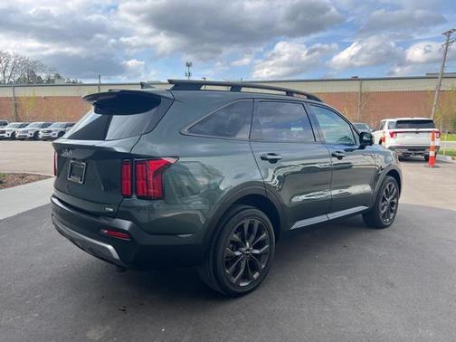 2023 Kia Sorento SX