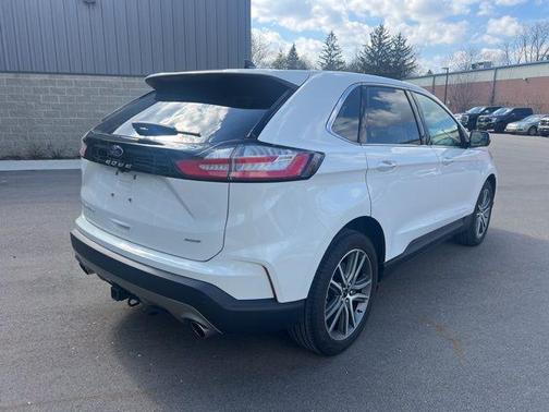 STAR WHITE 2024 Ford Edge Titanium