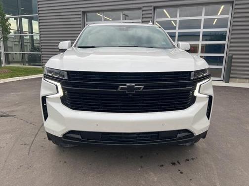 2023 Chevrolet Tahoe 4WD RST