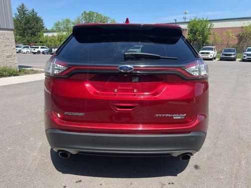 RUBY RED METALLIC TINTED CC 2017 Ford Edge Titanium