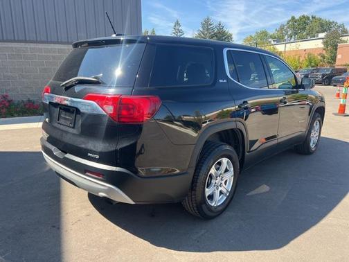 2019 GMC Acadia SLE-1