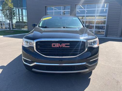 2019 GMC Acadia SLE-1