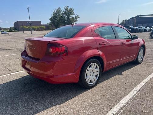 2013 Dodge Avenger SE