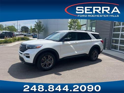 STAR WHITE MET TRI-COAT 2023 Ford Explorer XLT