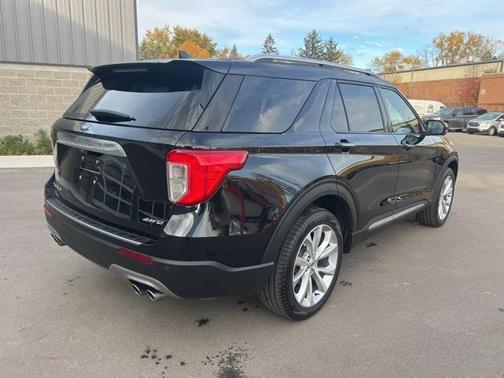 2023 Ford Explorer Platinum
