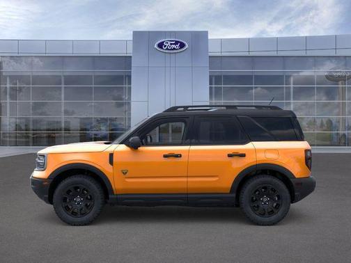 ORANGE FURY METALLIC TRI-COAT 2026 Ford Bronco Sport Badlands
