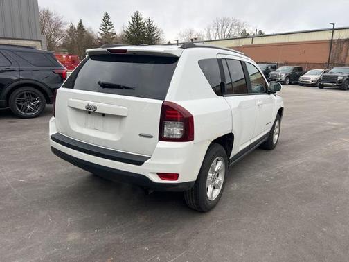 2016 Jeep Compass Latitude