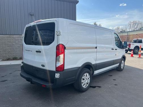 2017 Ford Transit-150 Base