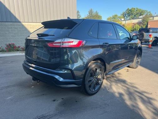 2024 Ford Edge ST Line