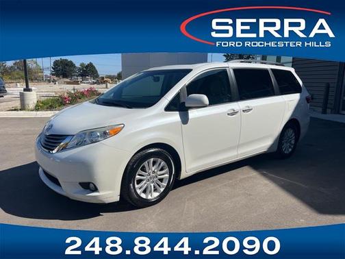 2015 Toyota Sienna XLE