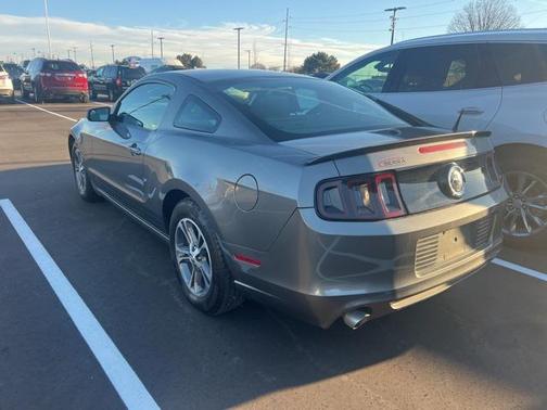 2013 Ford Mustang V6 Premium