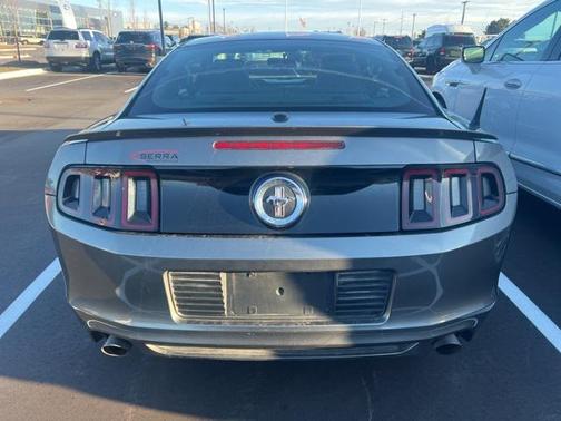 2013 Ford Mustang V6 Premium