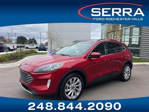 2022 Ford Escape Titanium