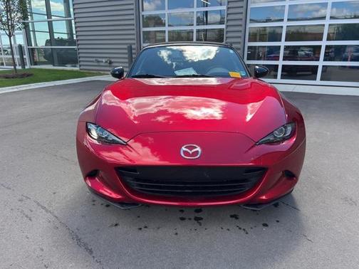 2024 Mazda MX-5 Miata Sport