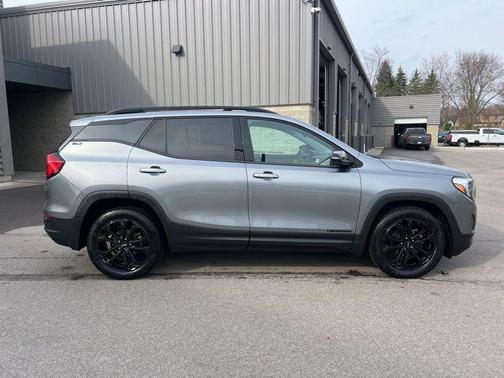 Satin Steel Metallic 2021 GMC Terrain SLT