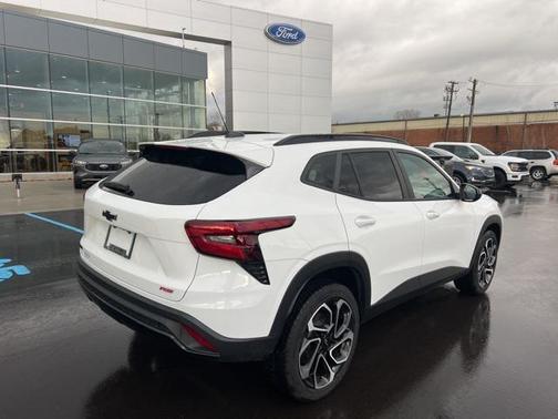 2025 Chevrolet Trax FWD 2RS