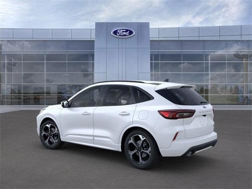 2025 Ford Escape ST-Line Elite
