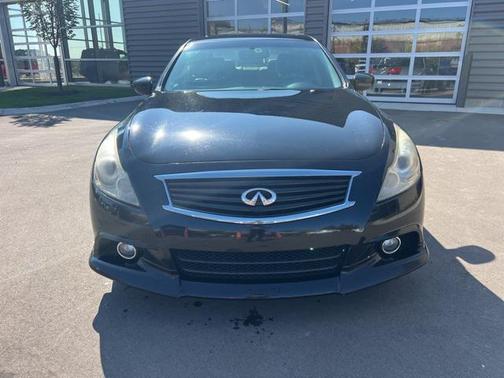 2012 INFINITI G37x Limited Edition
