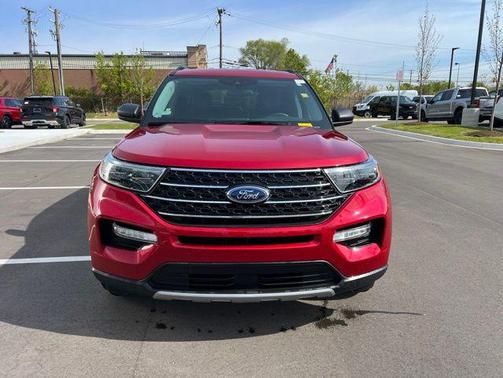RAPID RED MET TINTED CC 2023 Ford Explorer XLT