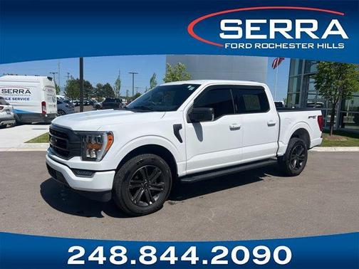 OXFORD WHITE 2022 Ford F-150 XLT