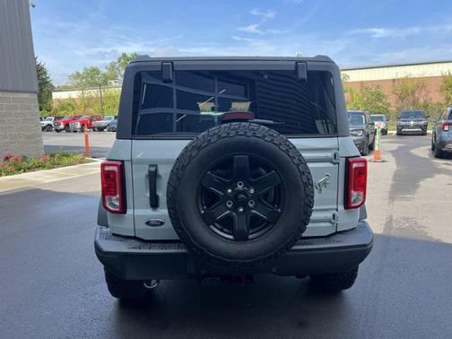 2024 Ford Bronco Black Diamond