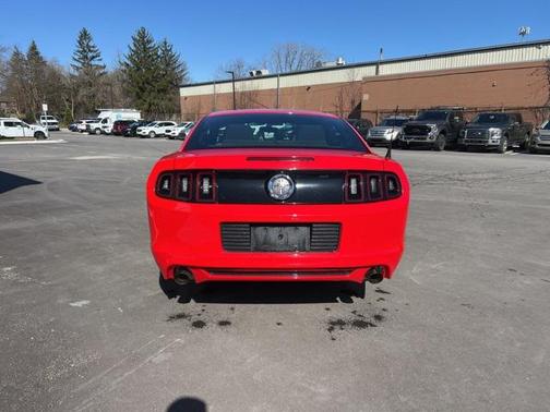 2014 Ford Mustang V6