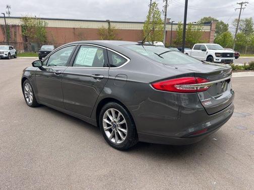 MAGNETIC METALLIC 2017 Ford Fusion SE
