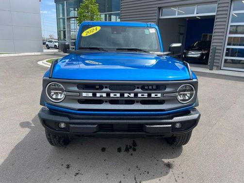 VELOCITY BLUE METALLIC 2024 Ford Bronco Big Bend