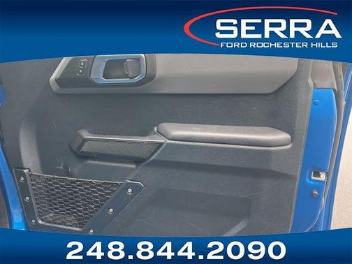 VELOCITY BLUE METALLIC 2024 Ford Bronco Big Bend