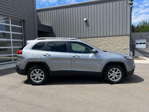 Billet Metallic 2015 Jeep Cherokee Latitude