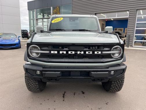 2023 Ford Bronco Outer Banks
