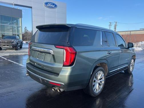 2023 GMC Yukon Denali