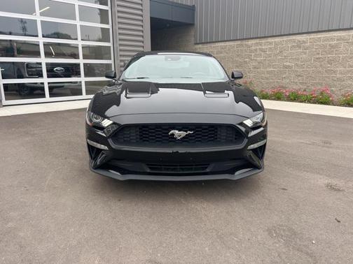 2022 Ford Mustang EcoBoost Premium