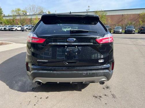 AGATE BLACK METALLIC 2020 Ford Edge SEL